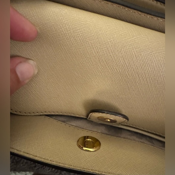 MICHAEL KORS Sofia Large East West Satchel - Picture 12 of 15